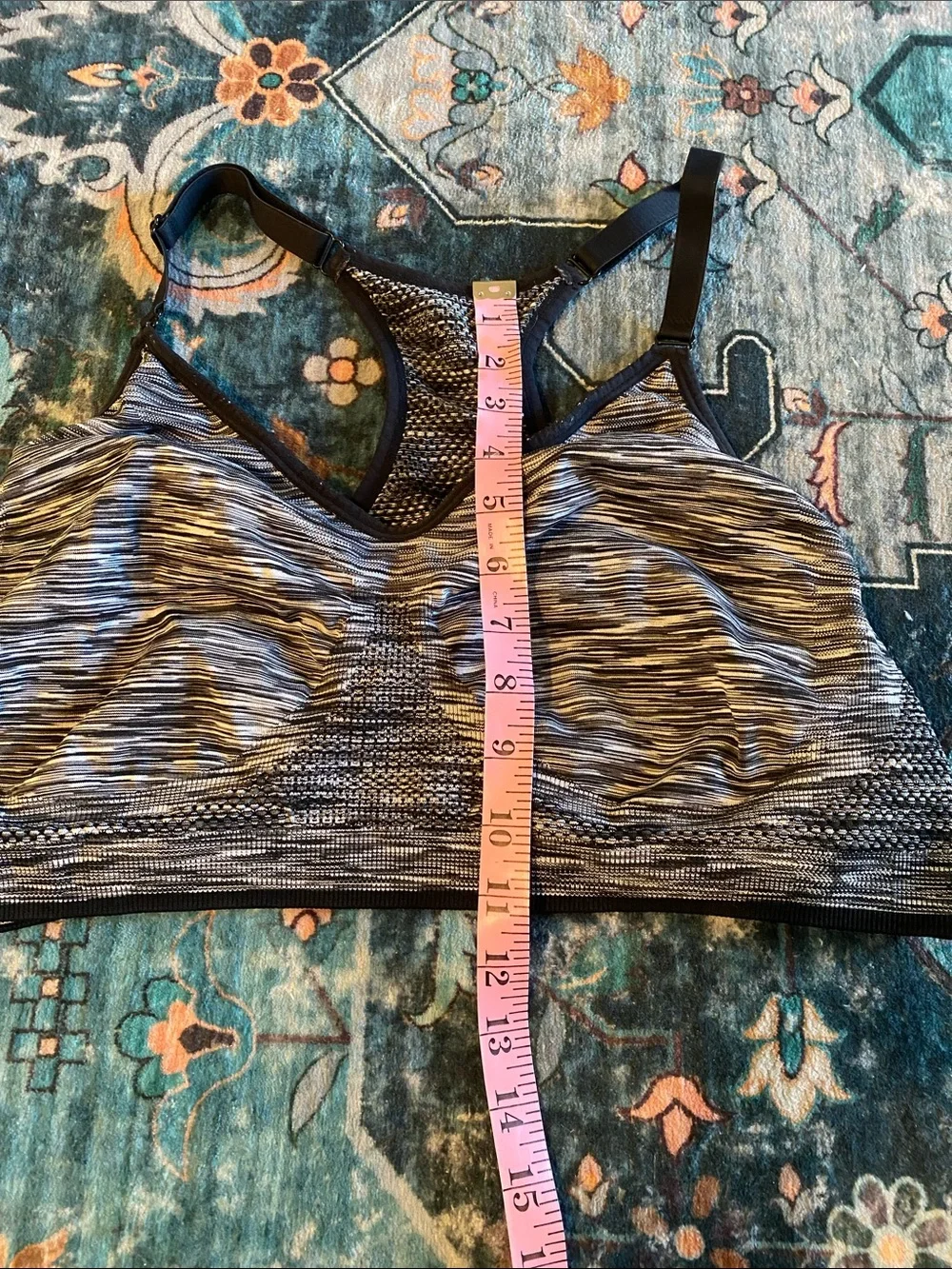 Seamless Racerback Sports Bra - Picture 3 of 4
